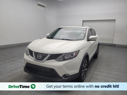 Pearl White Tricoat 2019 Nissan Rogue Sport SL