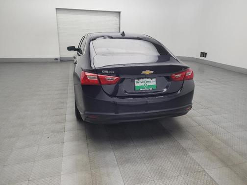 Dark Ash Metallic 2023 Chevrolet Malibu FWD 1LT