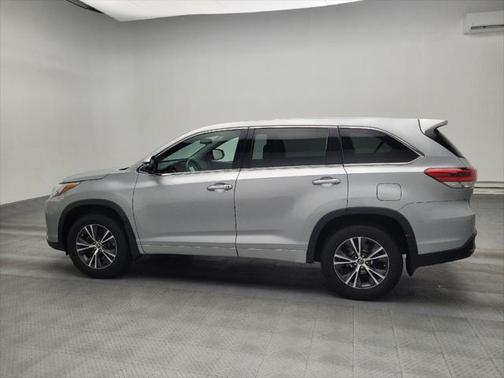 2017 Toyota Highlander LE