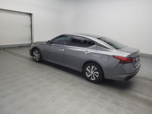 Gun Metallic 2021 Nissan Altima S FWD