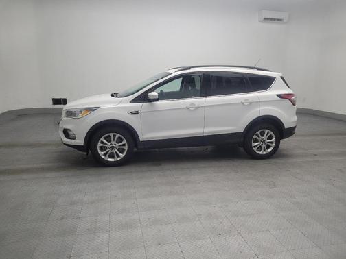 White 2018 Ford Escape SE