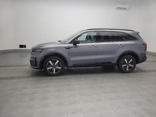 Everlasting Silver 2023 Kia Sorento EX