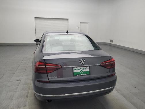 2017 Volkswagen Passat 1.8T SE