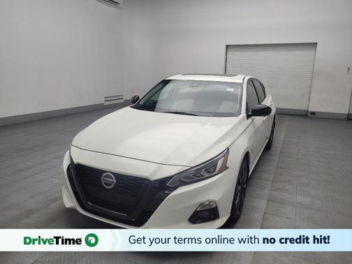 2022 Nissan Altima SR FWD