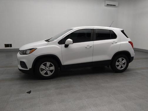 Summit White 2020 Chevrolet Trax LS