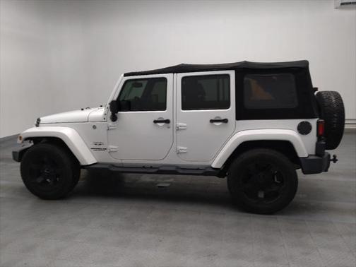 2016 Jeep Wrangler Unlimited Sahara