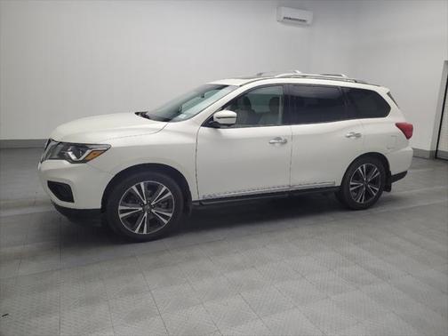 2020 Nissan Pathfinder Platinum 2WD