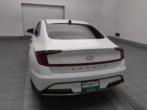 2022 Hyundai SONATA SE