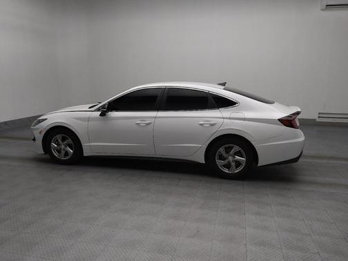 2022 Hyundai SONATA SE