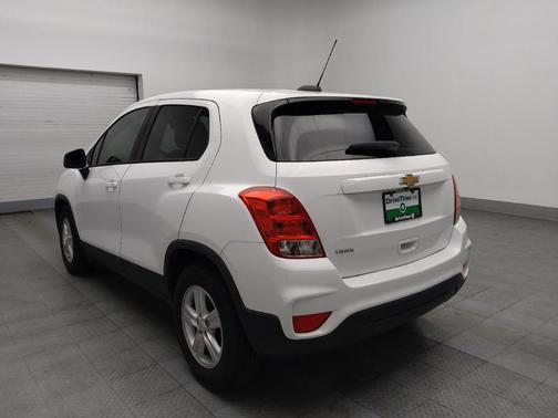 Summit White 2020 Chevrolet Trax LS