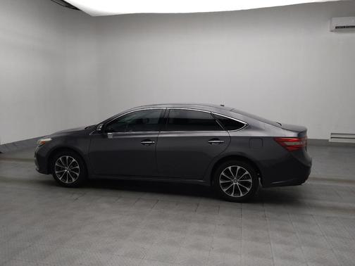 2018 Toyota Avalon XLE