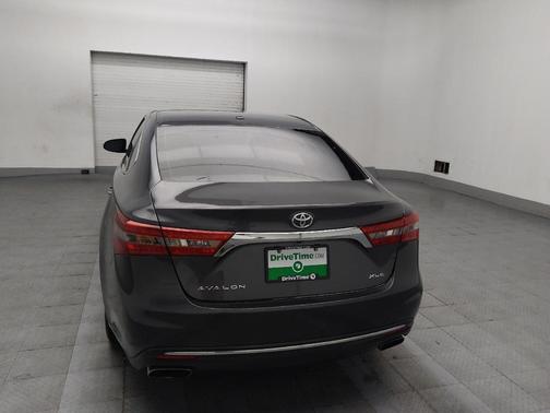 2018 Toyota Avalon XLE