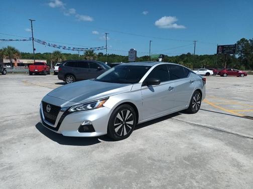 Silver 2019 Nissan Altima 2.5 SL