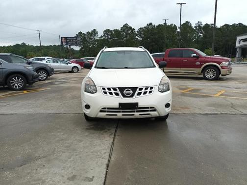 Pearl White 2015 Nissan Rogue Select S