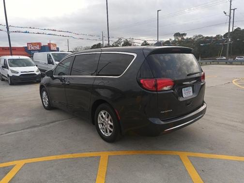 Gray 2020 Chrysler Pacifica Touring