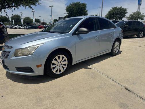 2011 Chevrolet Cruze LS