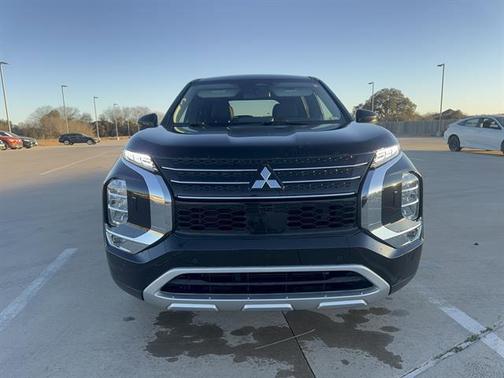 2024 Mitsubishi Outlander SE Black Edition S-AWC