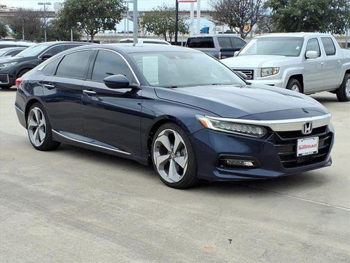 2019 Honda Accord Touring 2.0T