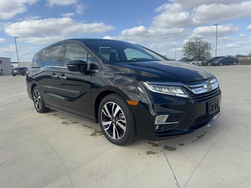2019 Honda Odyssey Elite