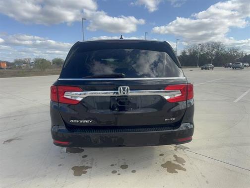 2019 Honda Odyssey Elite
