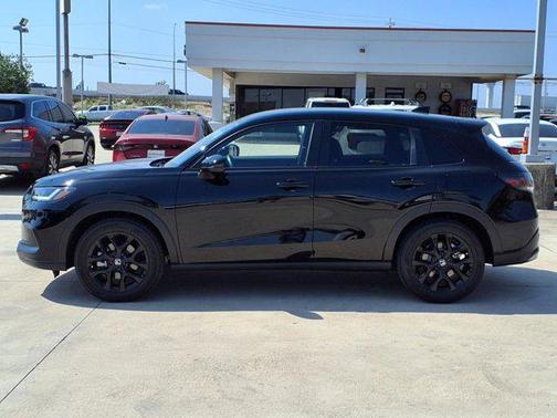 2025 Honda HR-V 2WD Sport