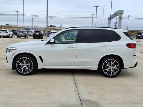 2023 BMW X5 sDrive40i