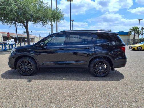 2021 Honda Pilot AWD Black Edition