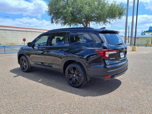 2021 Honda Pilot AWD Black Edition