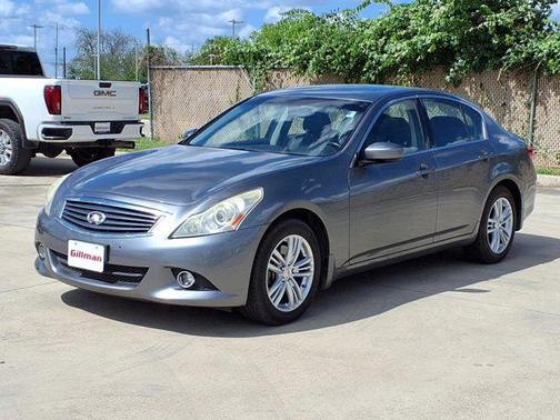 2010 INFINITI G37x Base