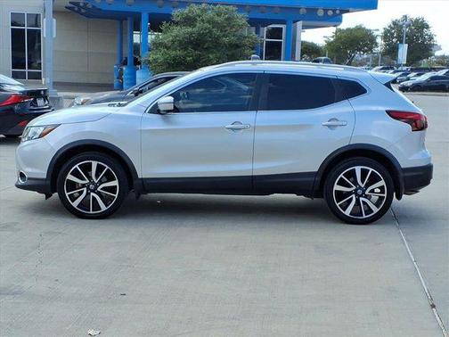 2017 Nissan Rogue Sport SL