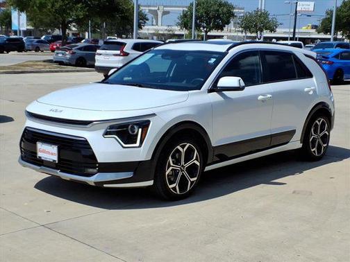 2023 Kia Niro Touring