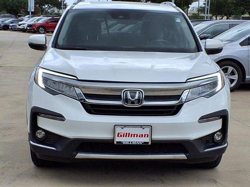 2022 Honda Pilot Touring 8-Passenger