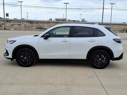 2026 Honda HR-V 2WD Sport