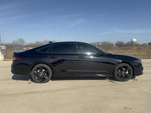 2025 Honda Accord Hybrid Sport-L