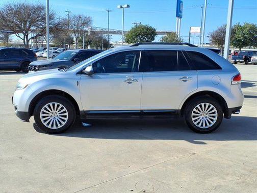2013 Lincoln MKX Base