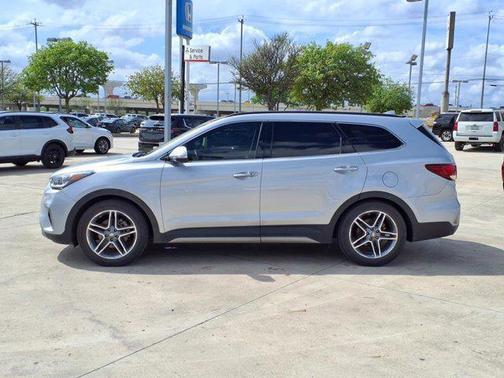 2017 Hyundai SANTA FE Limited Ultimate