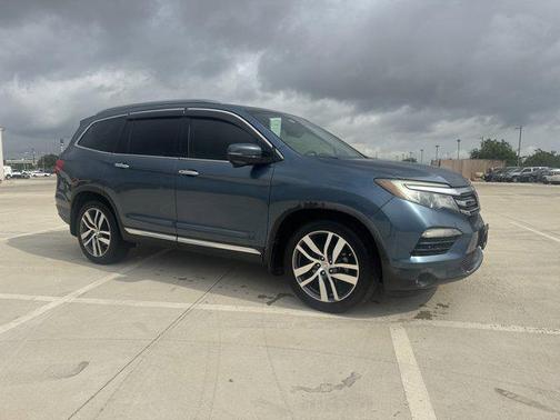 2017 Honda Pilot Touring