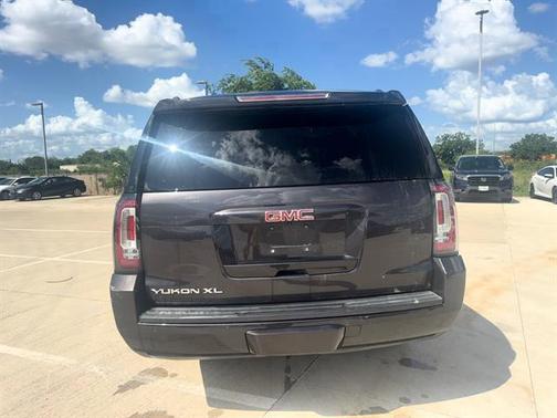 2015 GMC Yukon SLT