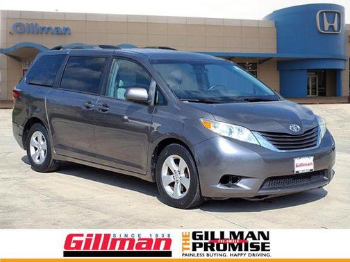 2015 Toyota Sienna LE