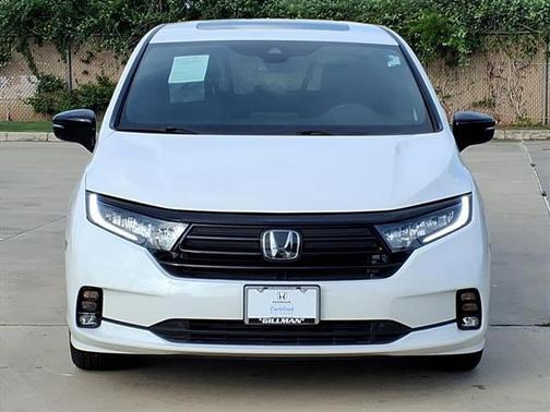 Platinum White Pearl 2024 Honda Odyssey Sport