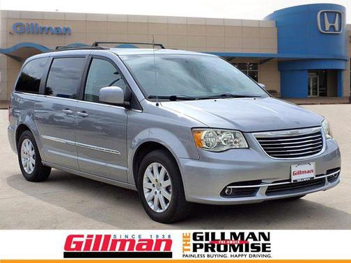 2014 Chrysler Town & Country Touring