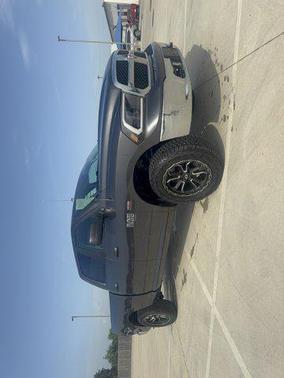 2019 RAM 1500 SLT