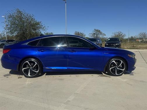 2022 Honda Accord Hybrid Base
