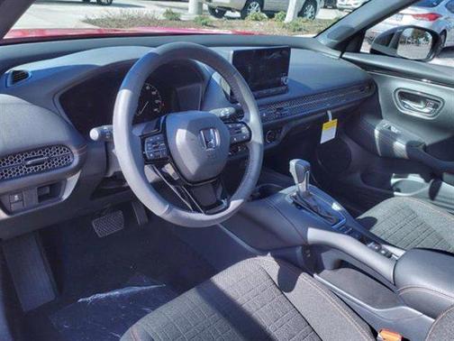 2025 Honda HR-V 2WD Sport