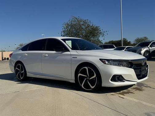 2022 Honda Accord Hybrid Base