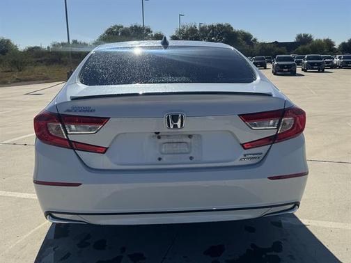 2022 Honda Accord Hybrid Base