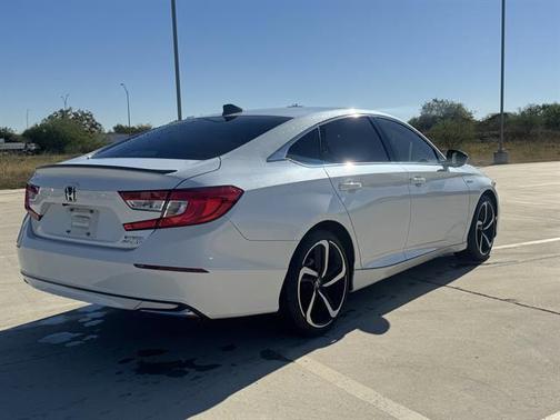 2022 Honda Accord Hybrid Base