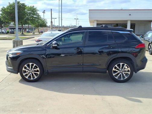 Jet Black 2023 Toyota Corolla Cross XLE