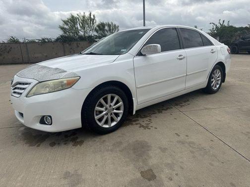 2011 Toyota Camry XLE