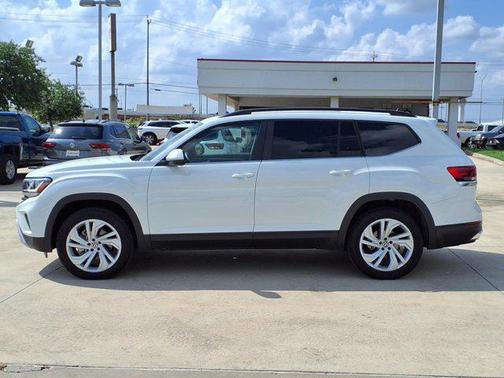 2023 Volkswagen Atlas 2.0T SE w/Technology